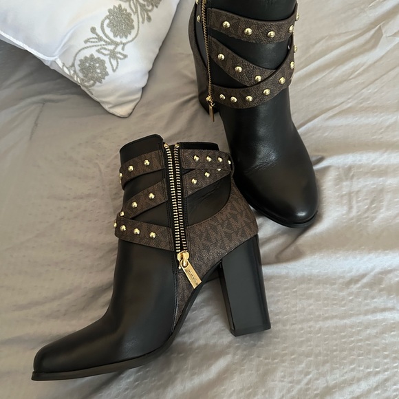 Michael Kors - Picture 7 of 13